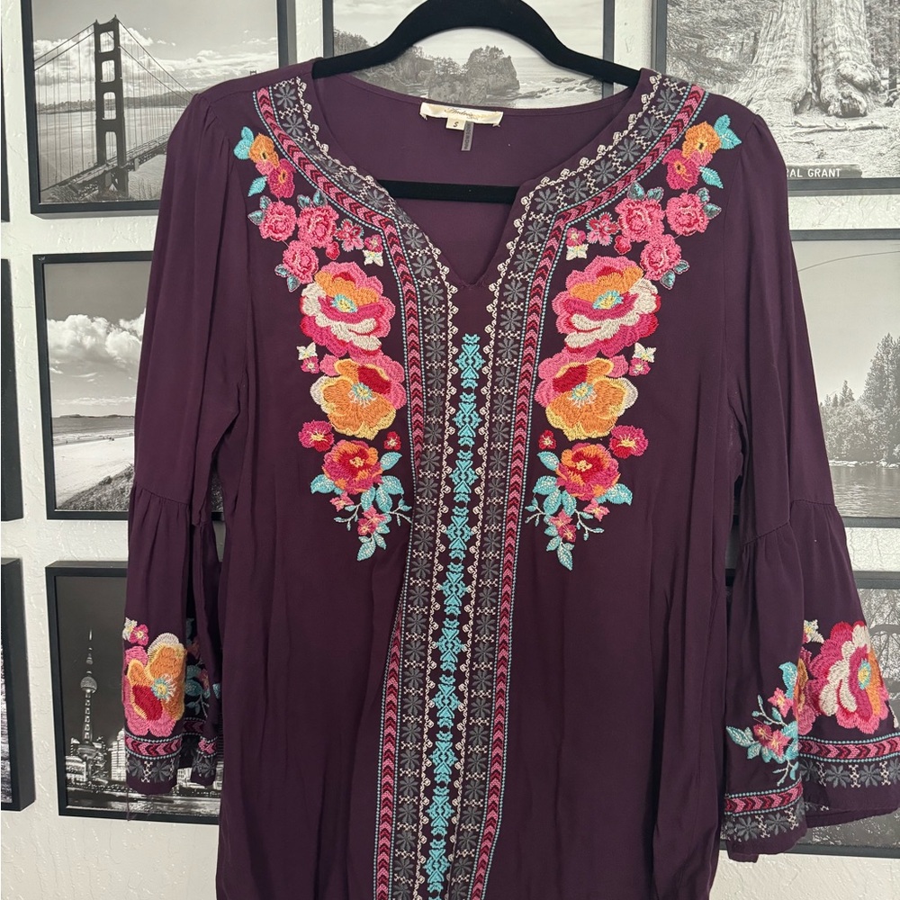 Embroidered Top Medium